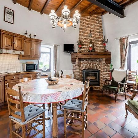 Stunning Holiday Home In Oombergen With Terrace And Garden Zottegem Екстер'єр фото