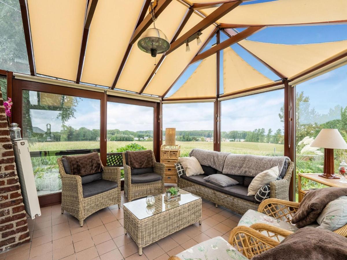 Stunning Holiday Home In Oombergen With Terrace And Garden Zottegem Екстер'єр фото