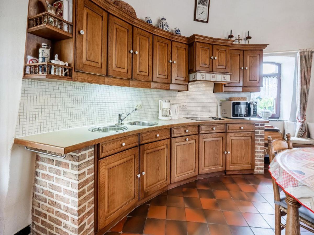 Stunning Holiday Home In Oombergen With Terrace And Garden Zottegem Екстер'єр фото