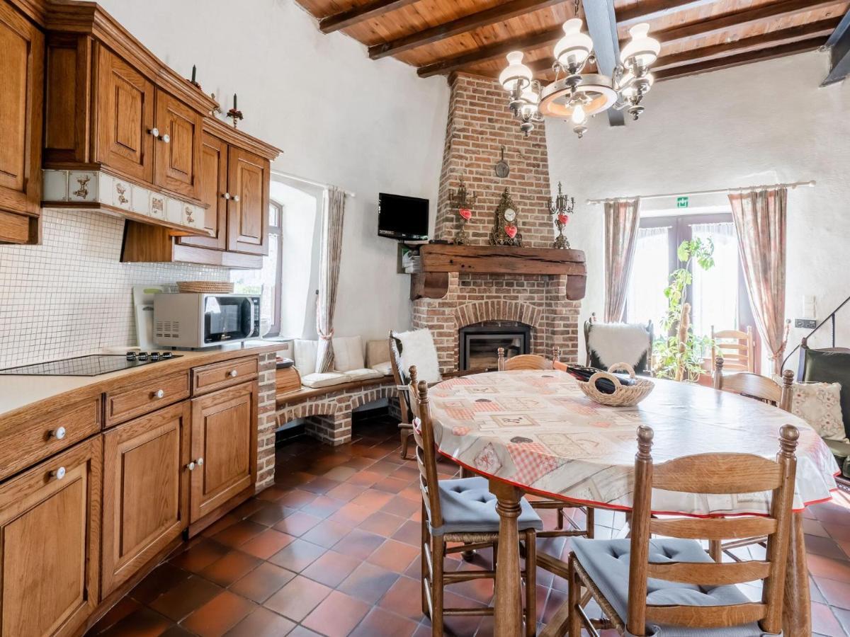 Stunning Holiday Home In Oombergen With Terrace And Garden Zottegem Екстер'єр фото
