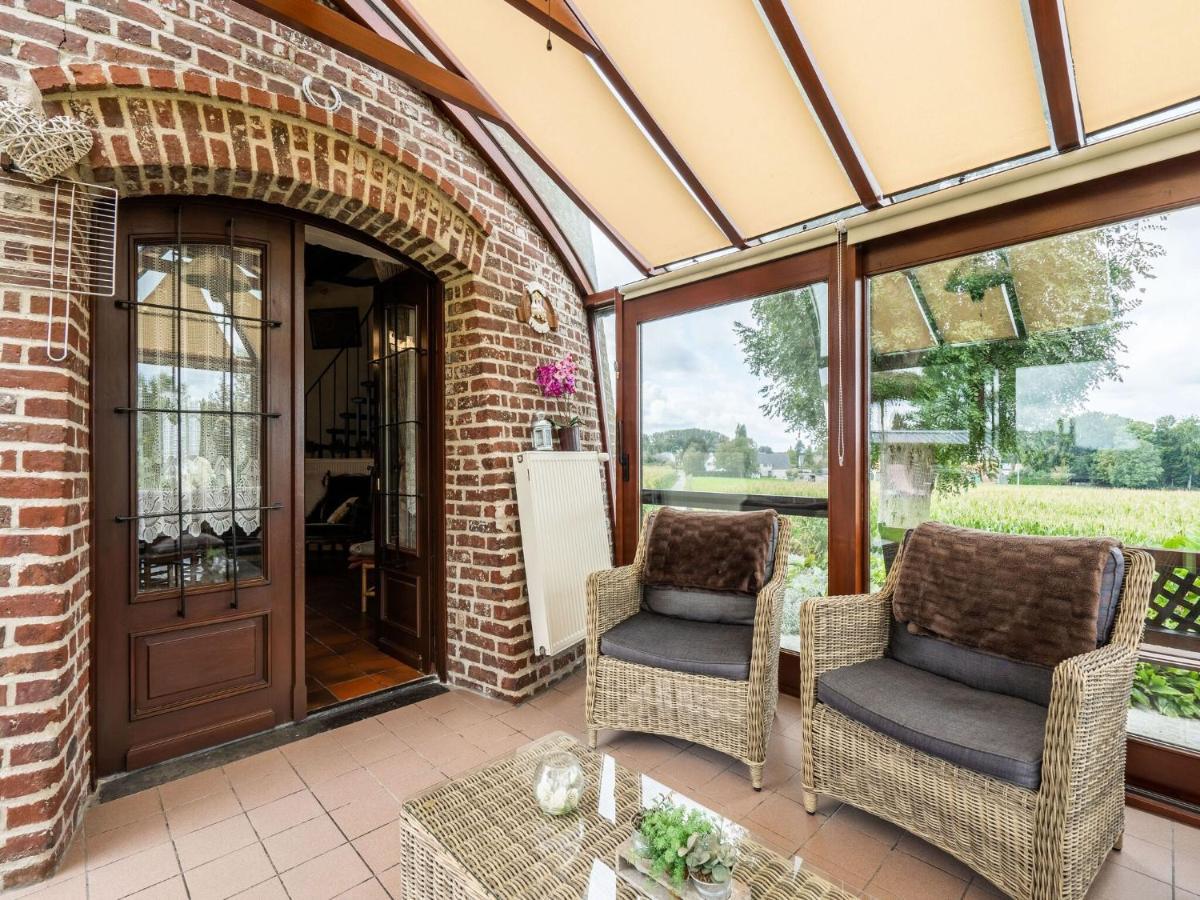 Stunning Holiday Home In Oombergen With Terrace And Garden Zottegem Екстер'єр фото